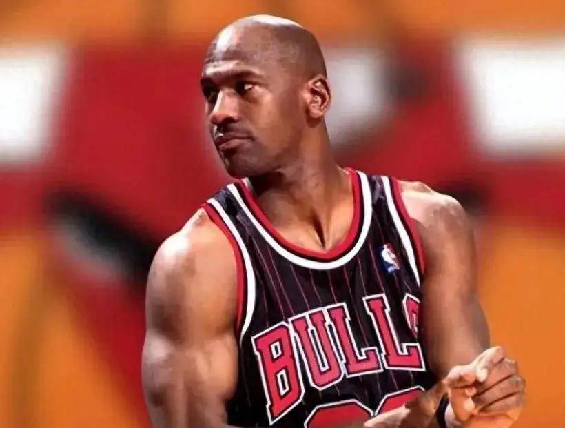 【娱乐888】NBA77年历史共10人拿过单节30分，迈克尔乔丹位列榜单倒数第一